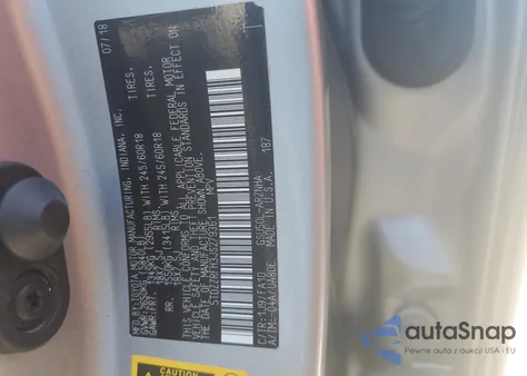 2018 Toyota Highlander Le z USA, uszkodzony, nr VIN 5TDZZRFH3JS279361